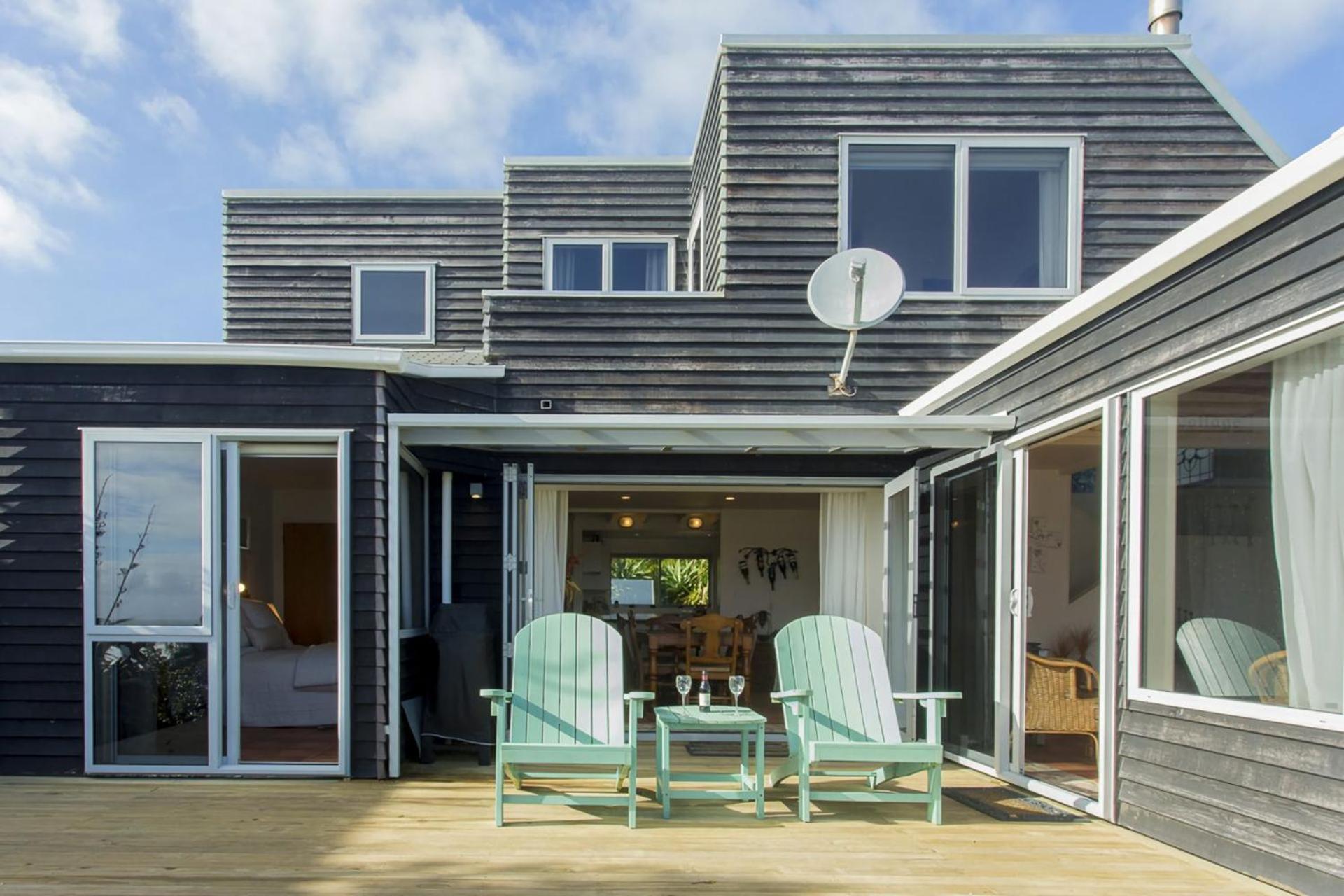 Chester Cottage Beachfront Oakura Εξωτερικό φωτογραφία